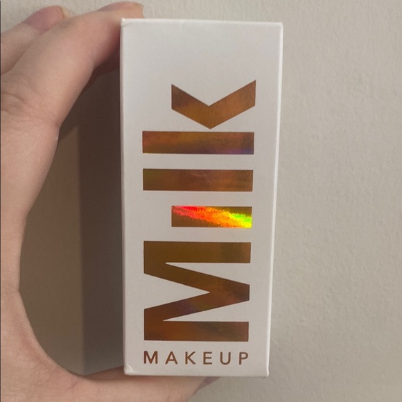 Milk Makeup Gold Highlighter Stick - Picture 1 of 2